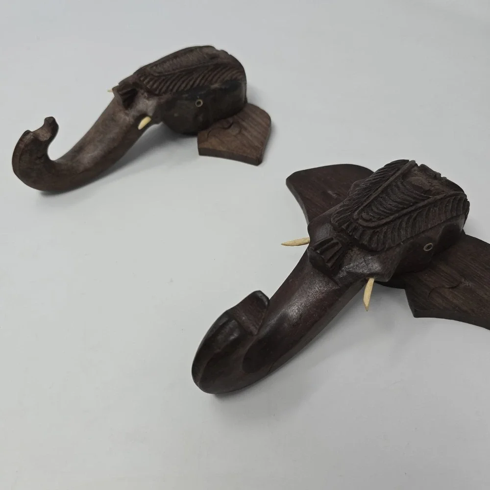 VTG Hand Carved Wood Elephant Head Wall Hanging /Hooks 6